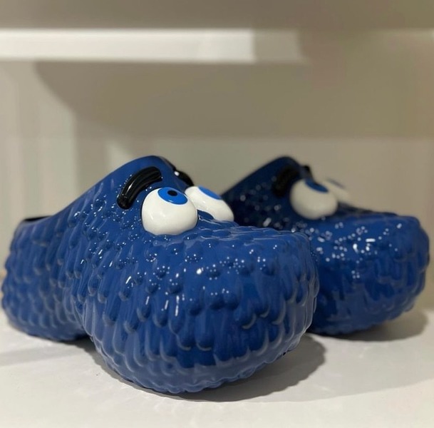 Kerwin Frost and McDonalds Bring out a Funny Clog | Grailify
